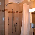 Garni Rivabella Au 3* Brissago