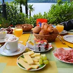 Hotel Garni Rivabella Au