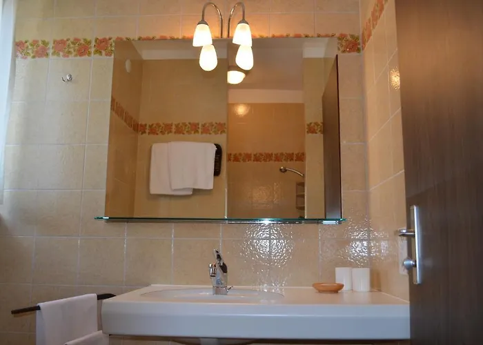 Garni Rivabella Au 3*