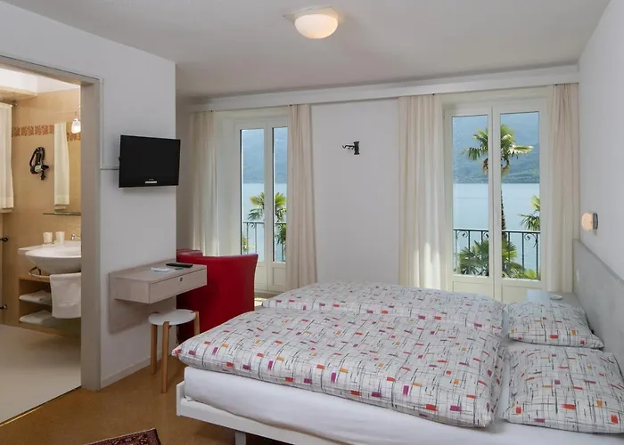 Garni Rivabella Au بريساغو